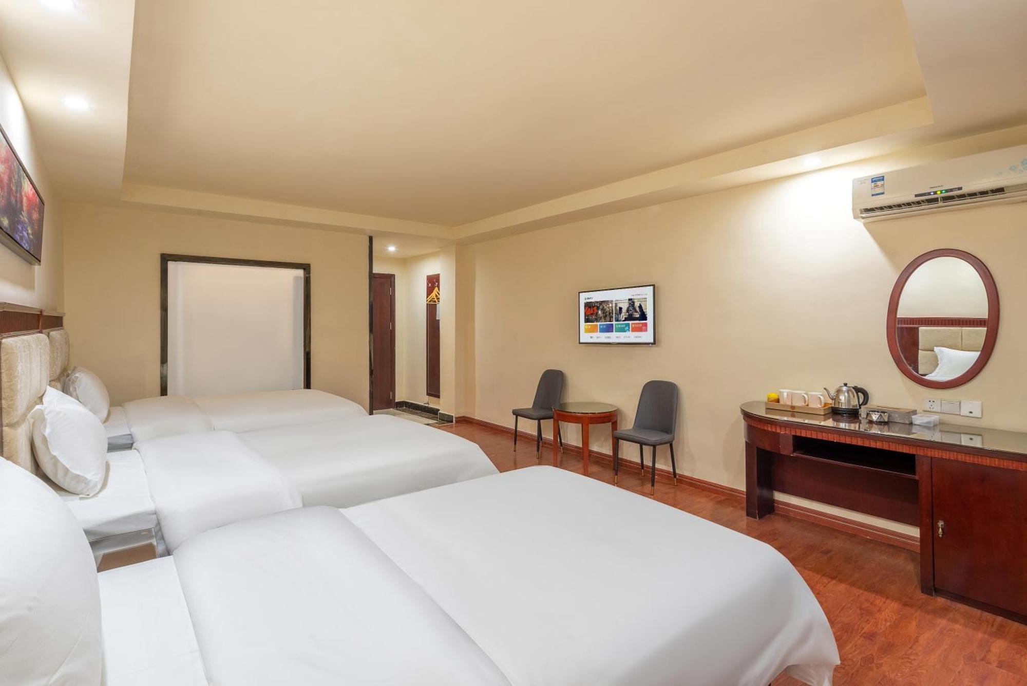 Huahang Hotel - Guangzhou Baiyun International Airport - Free Airport Shuttle Bus Extérieur photo